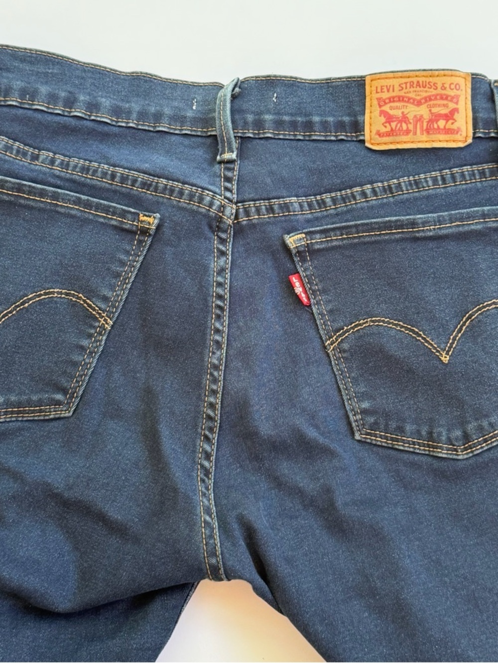 Woman’s Levi’s Denim Jeans 710 Super Skinny
Size 29 - Picture 8 of 10